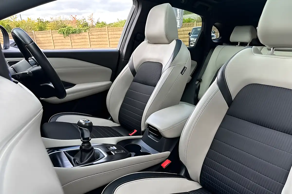 Used 2022 Nissan Qashqai Tekna Gun Metal - Interior and Exterior details 11