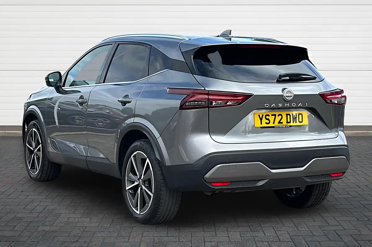 Used 2022 Nissan Qashqai Tekna Gun Metal - Interior and Exterior details 5