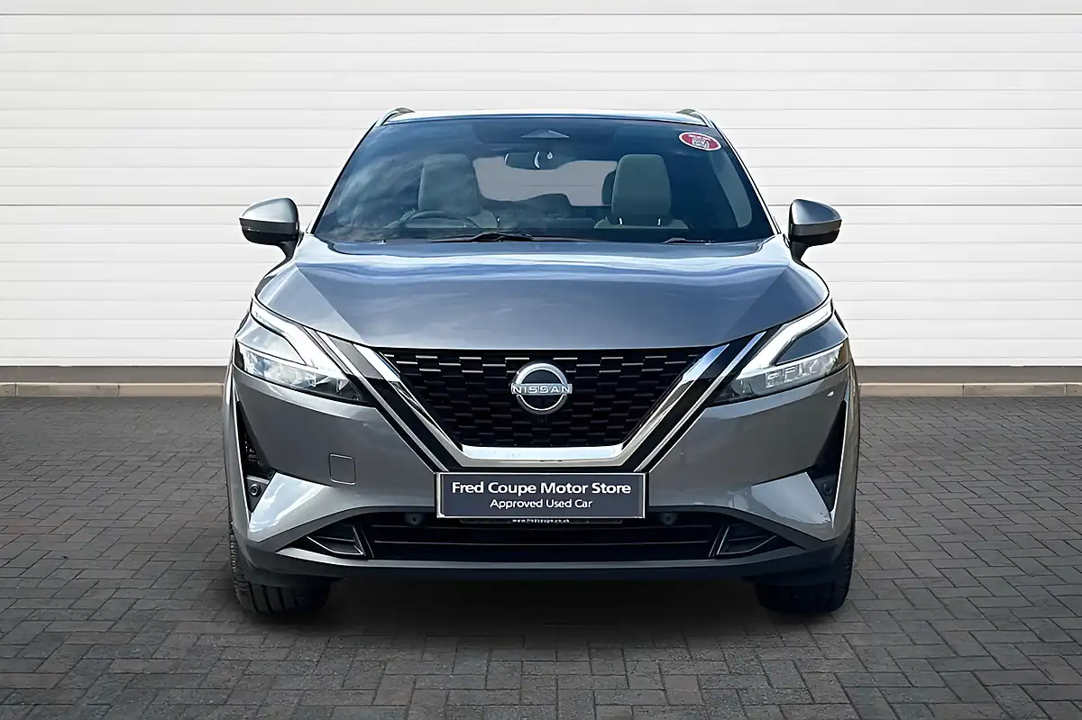 Used 2022 Nissan Qashqai Tekna Gun Metal - Interior and Exterior details 8