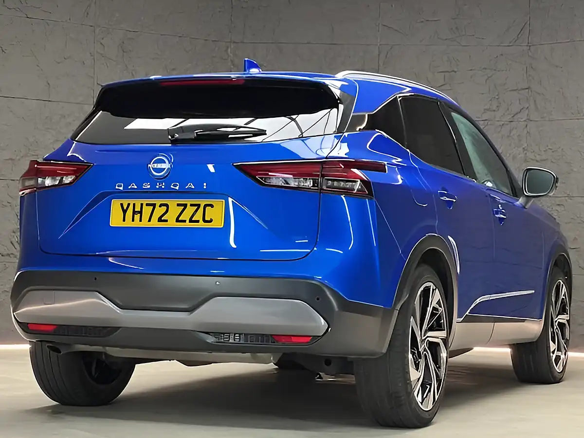 Used 2022 Nissan Qashqai Tekna+ Magnetic Blue - Interior and Exterior details 12
