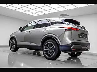 Used 2022 Nissan Qashqai Tekna Silver - Interior and Exterior details 5