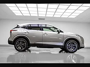 Used 2022 Nissan Qashqai Tekna Silver - Interior and Exterior details 8