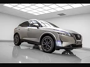 Used 2022 Nissan Qashqai Tekna Silver - Interior and Exterior details 9