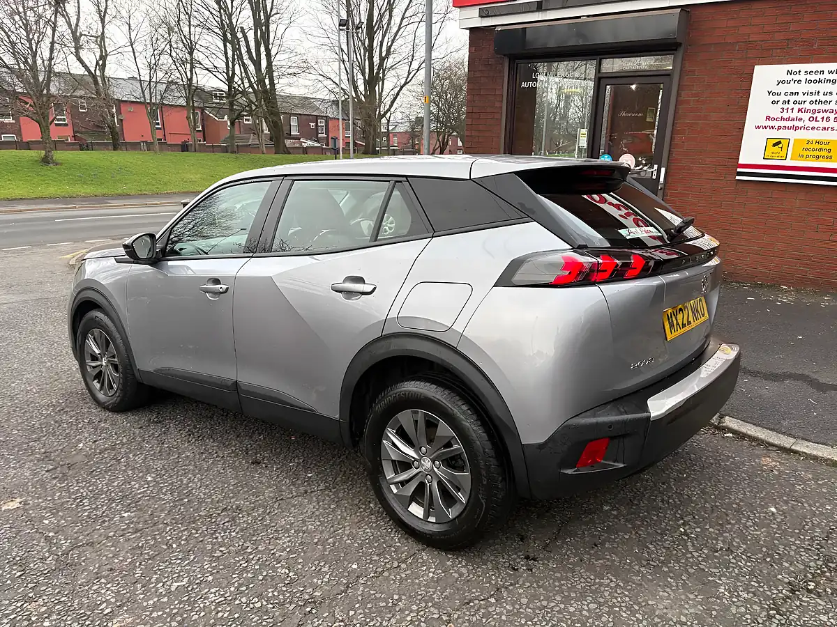 Used 2022 Peugeot 2008 Active Premium Grey - Interior and Exterior details 5