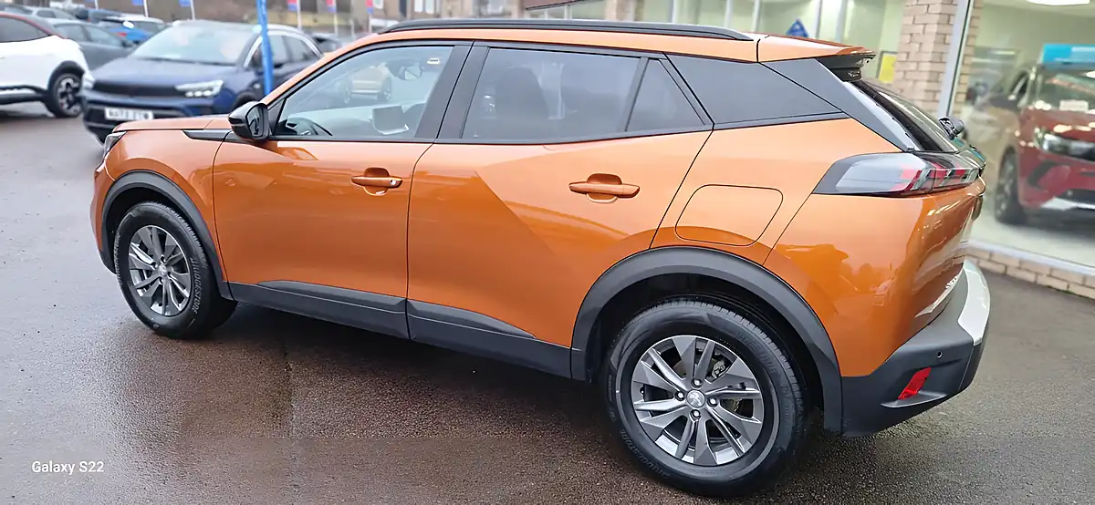 Used 2022 Peugeot 2008 Active Premium+ Orange - Interior and Exterior details 9