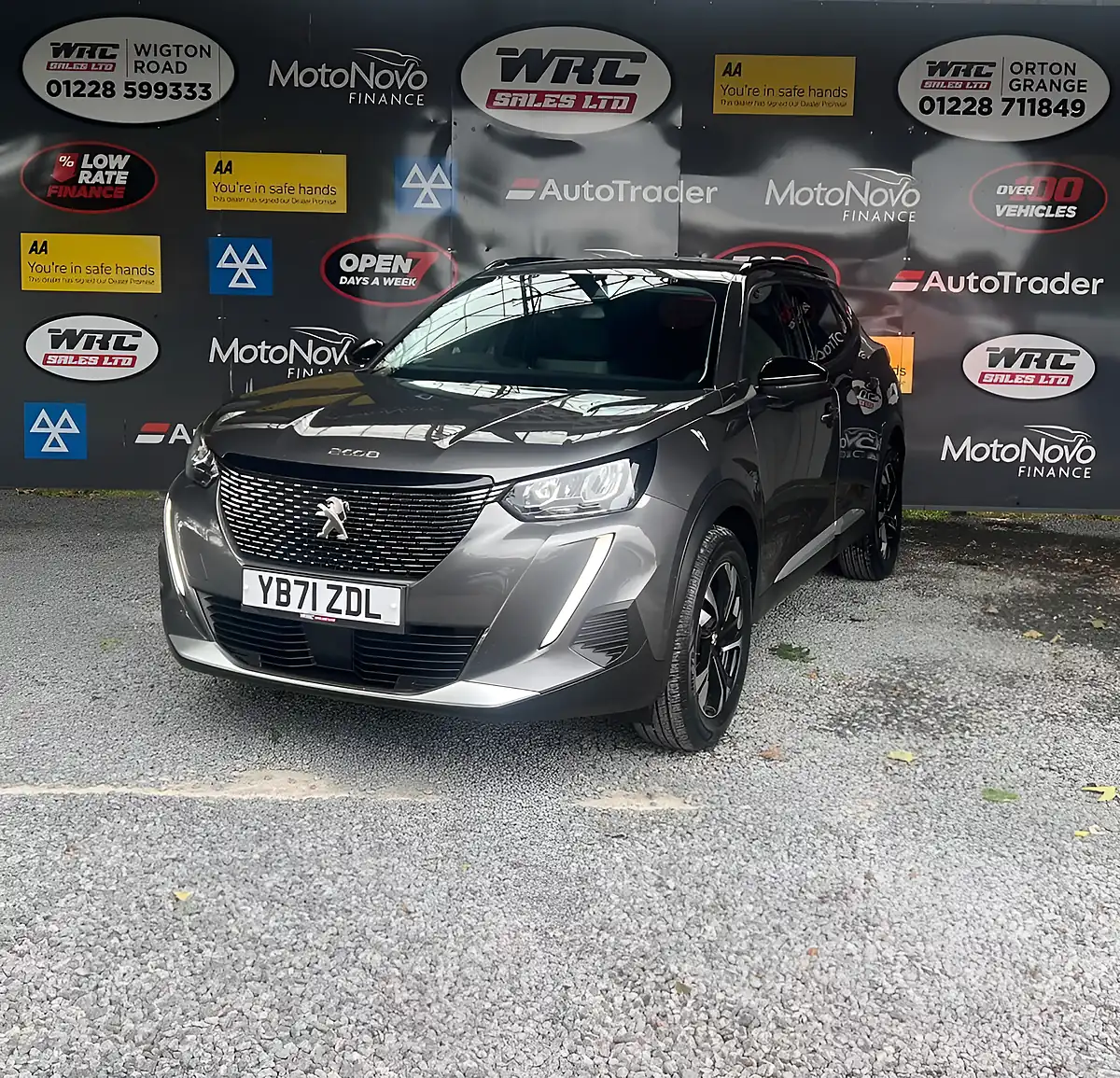 Used 2022 Peugeot 2008 Allure Premium Grey - Front View