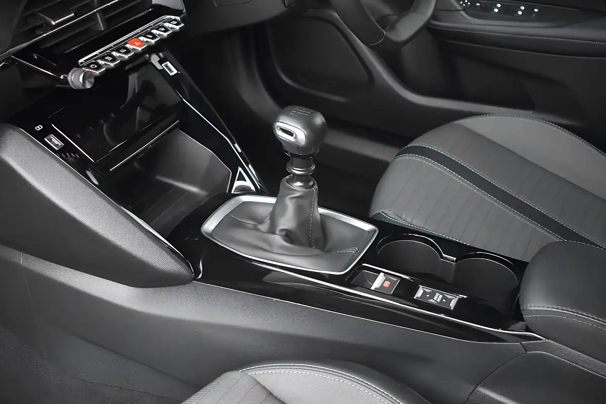 Used 2022 Peugeot 2008 Allure Premium Nimbus Grey - Interior and Exterior details 16