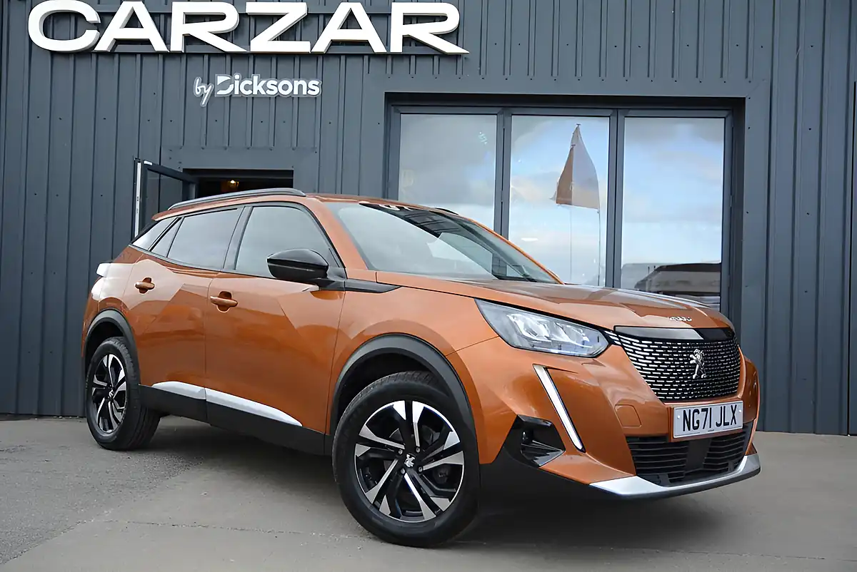 Used 2022 Peugeot 2008 Allure Premium Orange - Front View