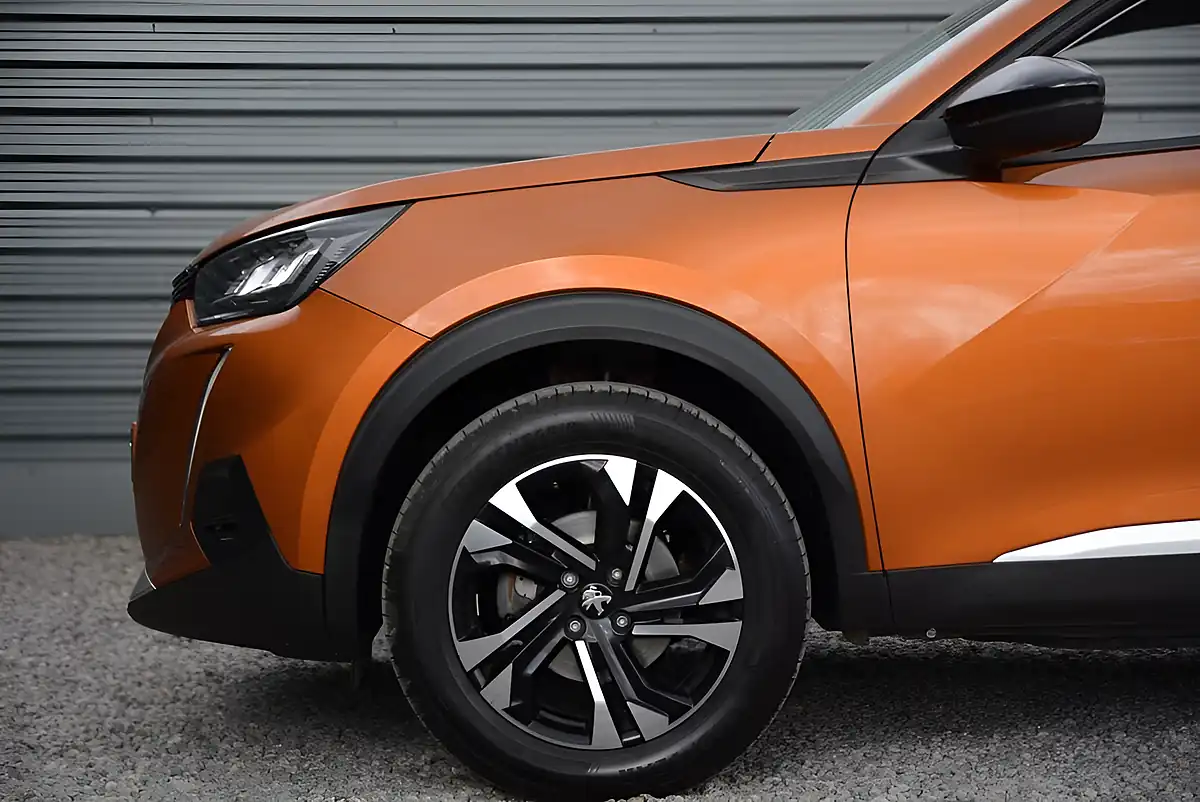 Used 2022 Peugeot 2008 Allure Premium Orange - Interior and Exterior details 15