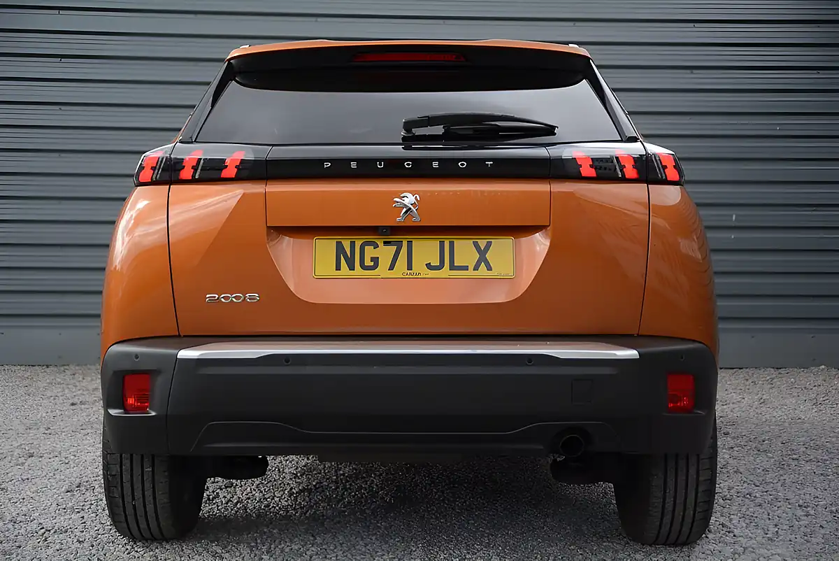 Used 2022 Peugeot 2008 Allure Premium Orange - Interior and Exterior details 7