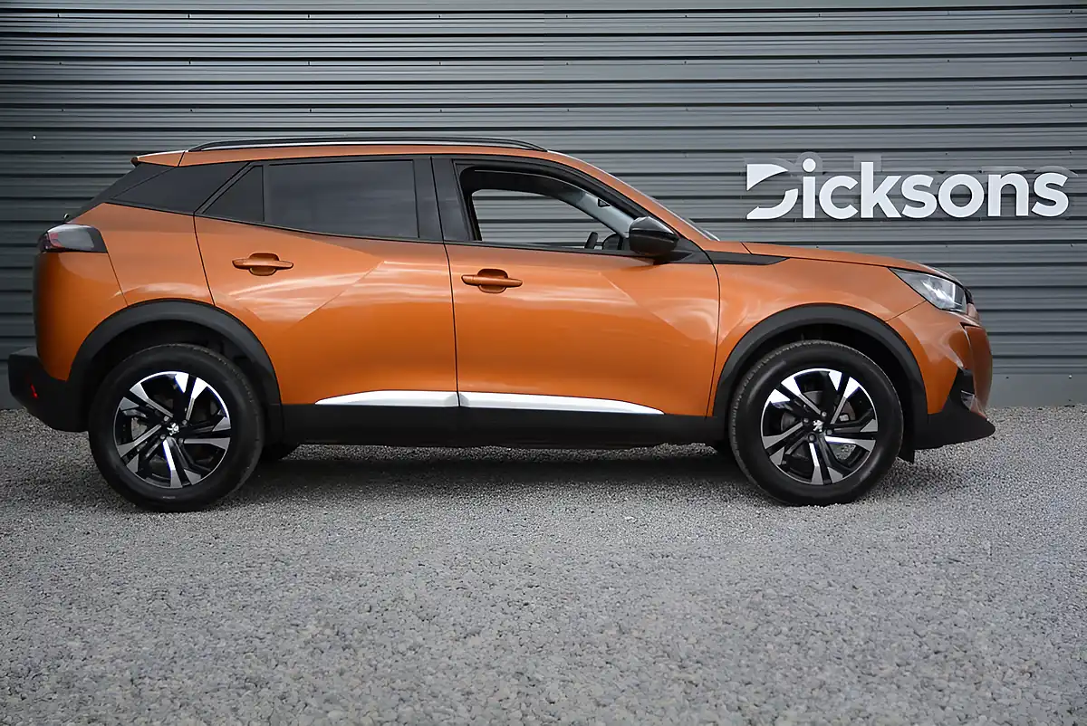 Used 2022 Peugeot 2008 Allure Premium Orange - Interior and Exterior details 8