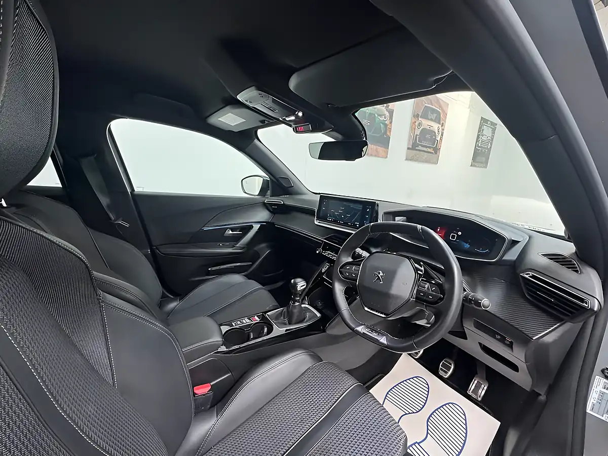 Used 2022 Peugeot 2008 GT Grey - Interior and Exterior details 7