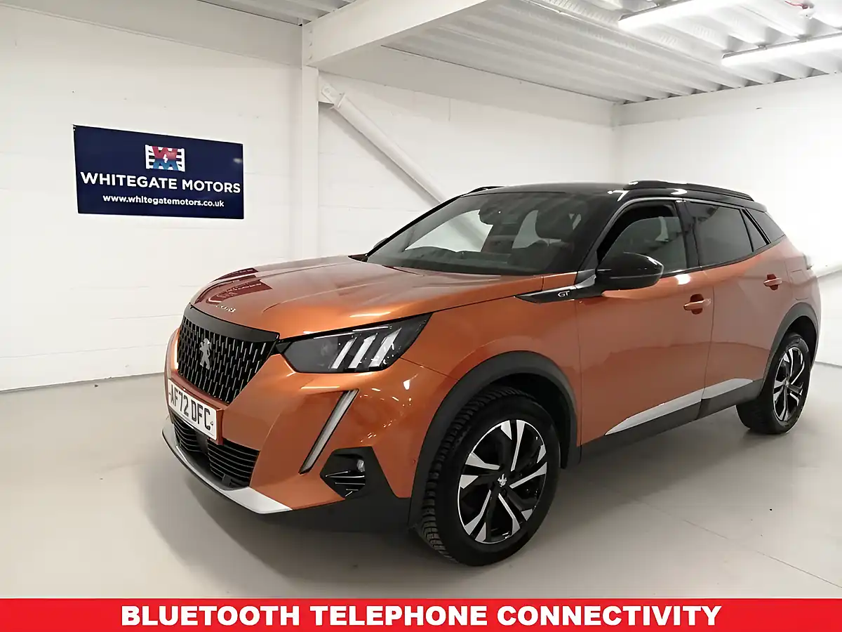 Used 2022 Peugeot 2008 GT Orange - Interior and Exterior details 3