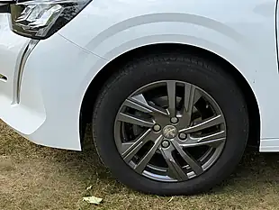 Used 2022 Peugeot 208 Active Premium White - Interior and Exterior details 10