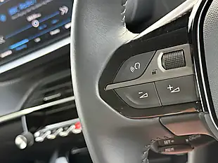 Used 2022 Peugeot 208 Active Premium White - Interior and Exterior details 12