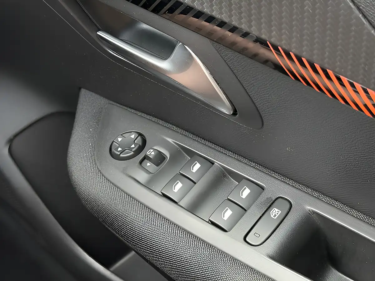 Used 2022 Peugeot 208 Active Premium White - Interior and Exterior details 13