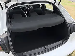 Used 2022 Peugeot 208 Active Premium White - Interior and Exterior details 17