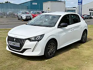 Used 2022 Peugeot 208 Active Premium White - Interior and Exterior details 3