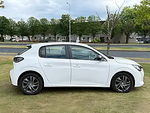 Used 2022 Peugeot 208 Active Premium White - Interior and Exterior details 6