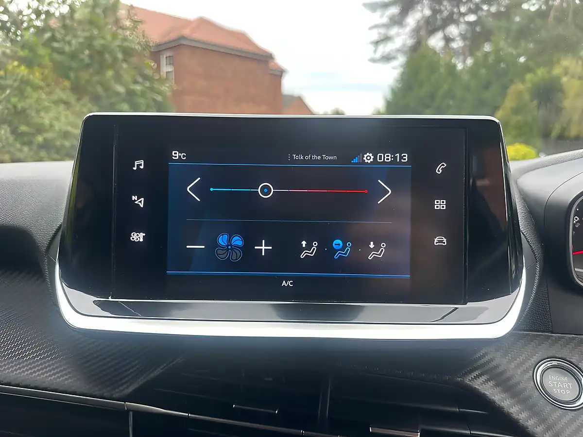 Used 2022 Peugeot 208 Active Premium White - Interior and Exterior details 14