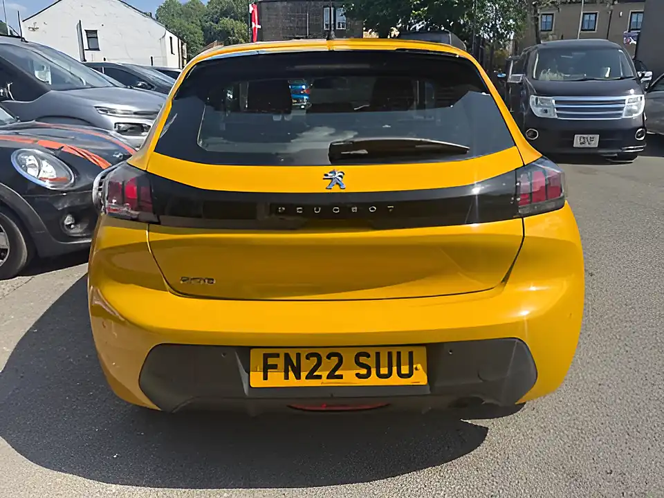 Used 2022 Peugeot 208 Active Premium Yellow - Interior and Exterior details 5
