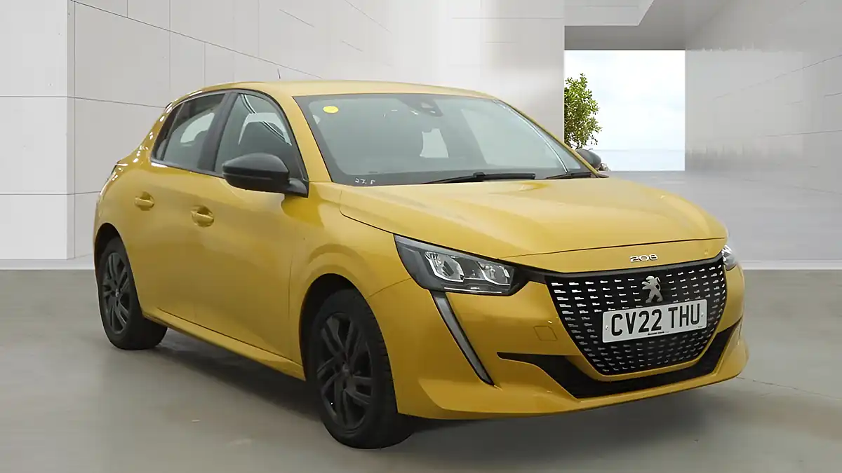 Used 2022 Peugeot 208 Active Premium Yellow - Front View