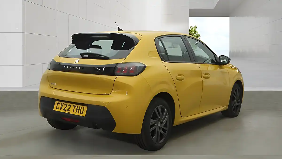 Used 2022 Peugeot 208 Active Premium Yellow - Interior and Exterior details 7
