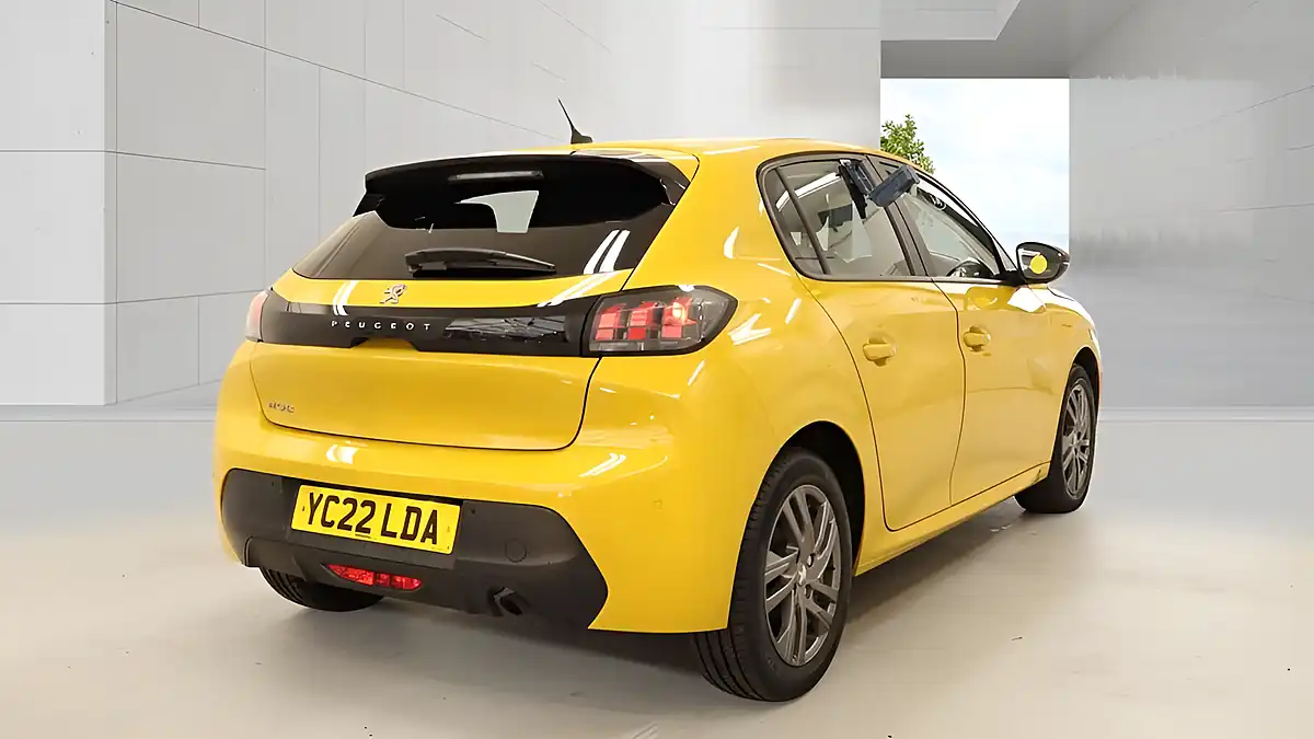 Used 2022 Peugeot 208 Active Premium Yellow - Interior and Exterior details 5