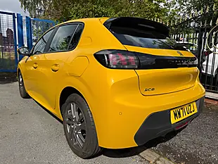 Used 2022 Peugeot 208 Active Premium Yellow - Interior and Exterior details 5
