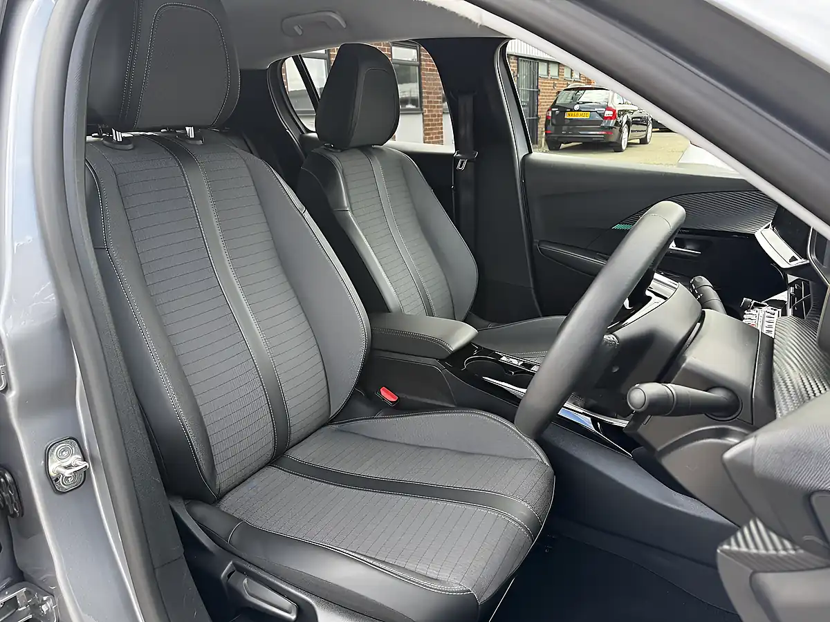 Used 2022 Peugeot 208 Allure Premium Artense Grey Met - Interior and Exterior details 16