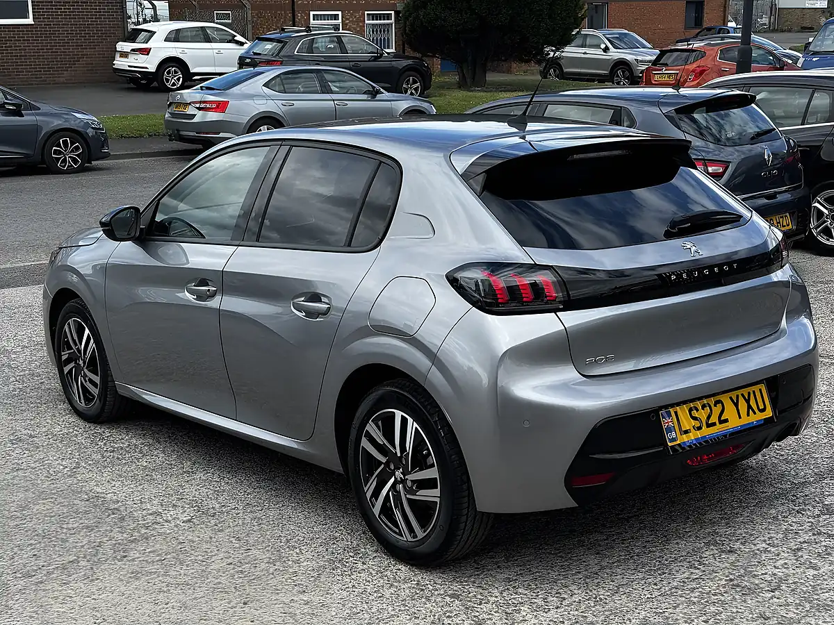 Used 2022 Peugeot 208 Allure Premium Artense Grey Met - Interior and Exterior details 8
