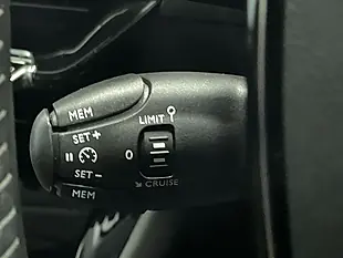 Used 2022 Peugeot 208 Allure Premium Grey - Interior and Exterior details 17