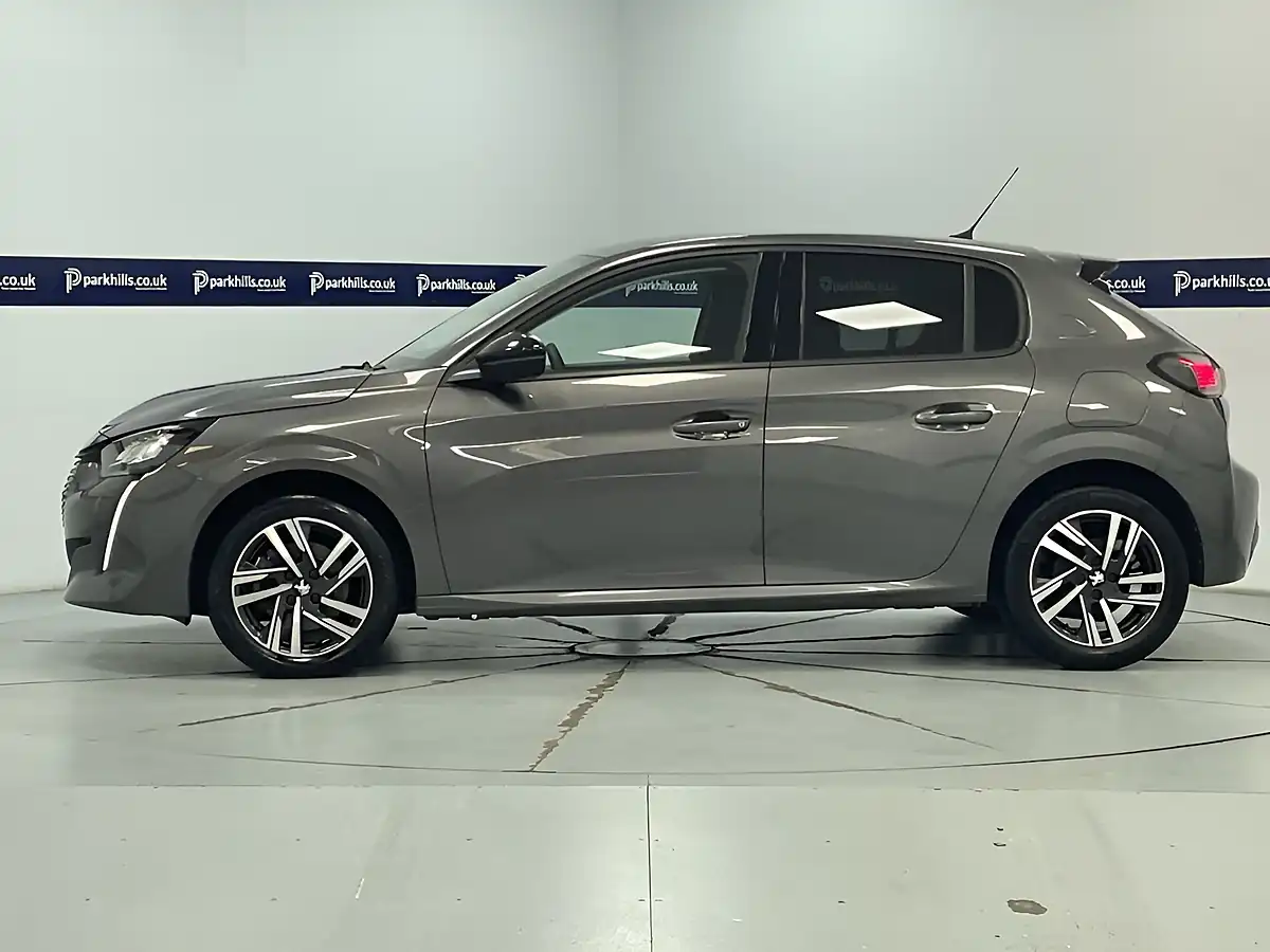Used 2022 Peugeot 208 Allure Premium Grey - Interior and Exterior details 3
