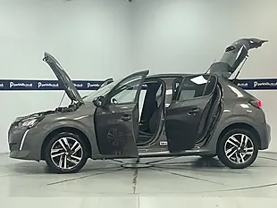 Used 2022 Peugeot 208 Allure Premium Grey - Interior and Exterior details 9