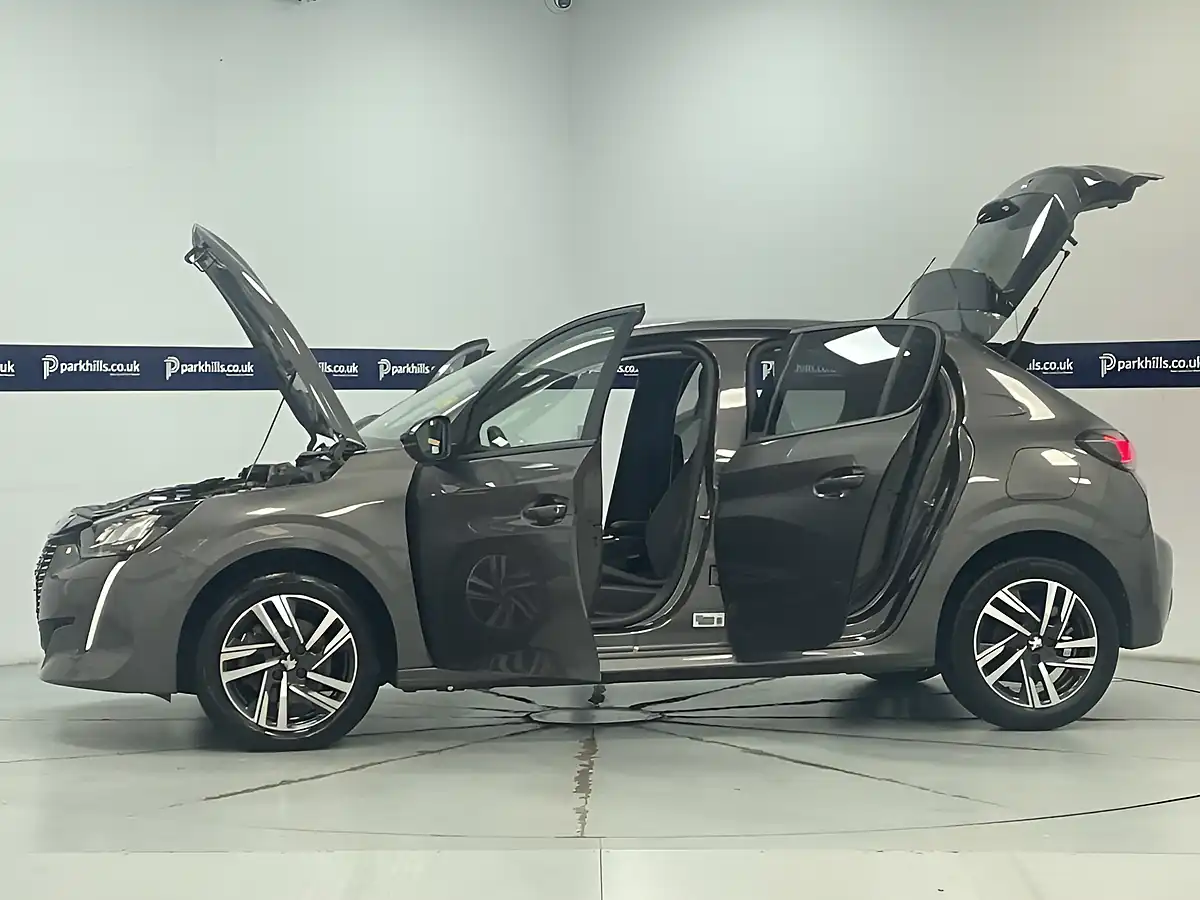 Used 2022 Peugeot 208 Allure Premium Grey - Interior and Exterior details 9