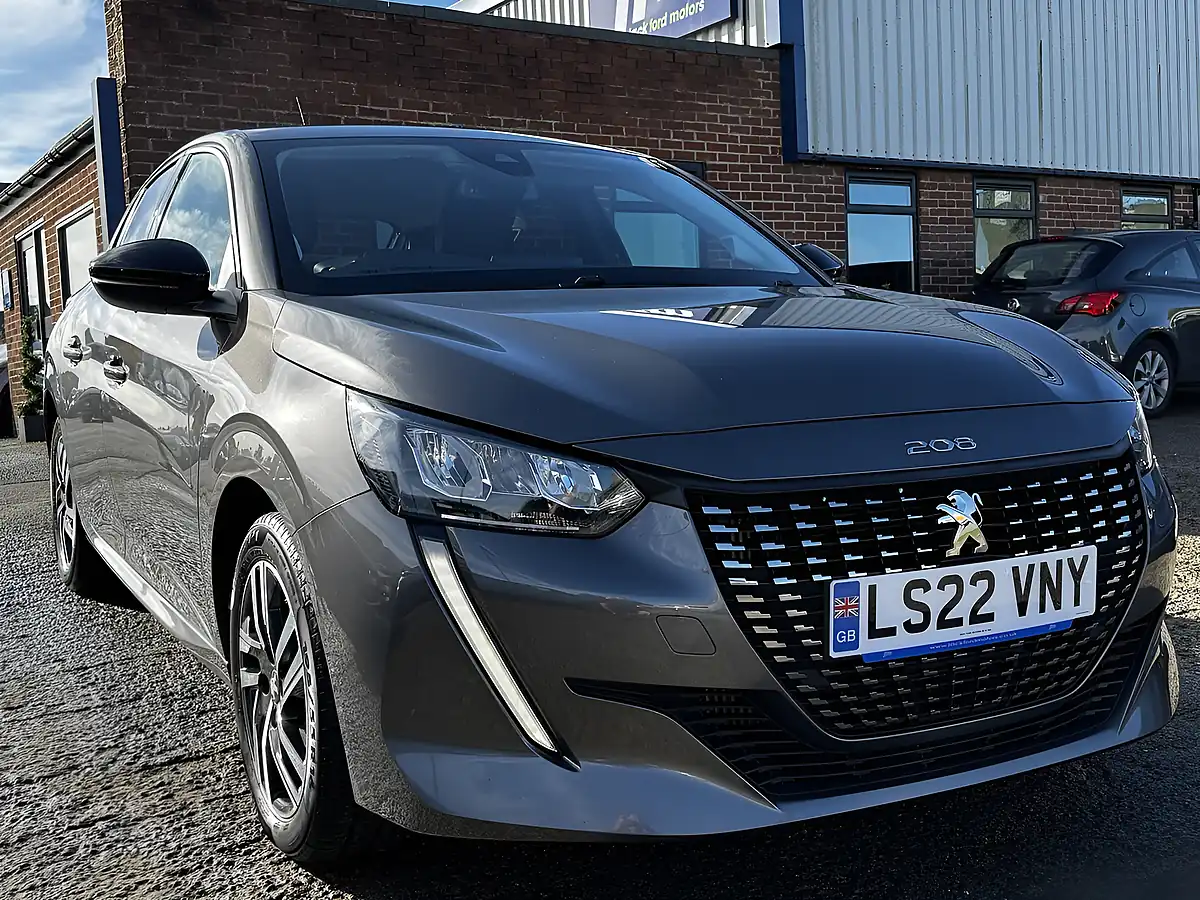 Used 2022 Peugeot 208 Allure Premium Grey Metallic - Interior and Exterior details 20