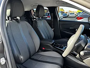 Used 2022 Peugeot 208 Allure Premium Grey Metallic - Interior and Exterior details 3