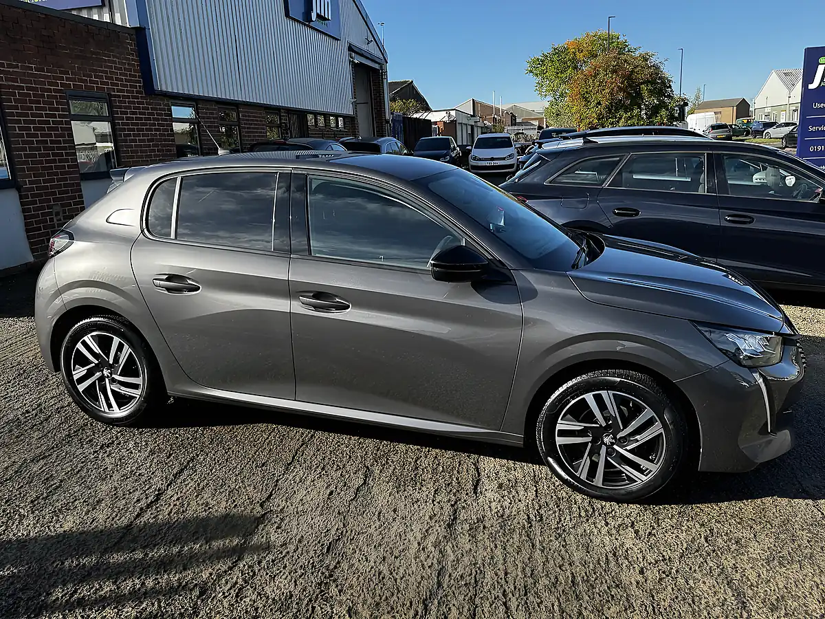 Used 2022 Peugeot 208 Allure Premium Grey Metallic - Interior and Exterior details 5