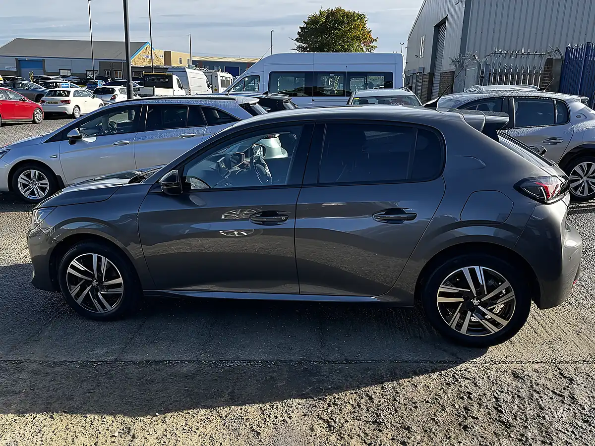 Used 2022 Peugeot 208 Allure Premium Grey Metallic - Interior and Exterior details 9