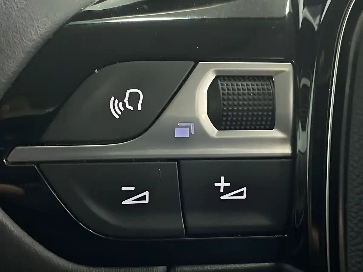 Used 2022 Peugeot 208 Allure Premium Nimbus Grey - Interior and Exterior details 15