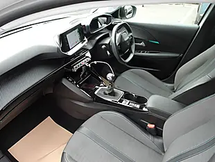 Used 2022 Peugeot 208 Allure Premium White Pearl - Interior and Exterior details 5