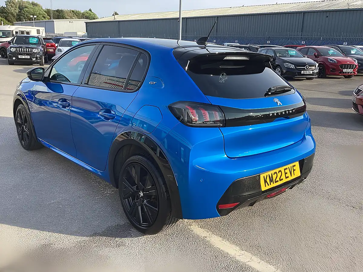 Used 2022 Peugeot 208 GT Blue - Interior and Exterior details 2
