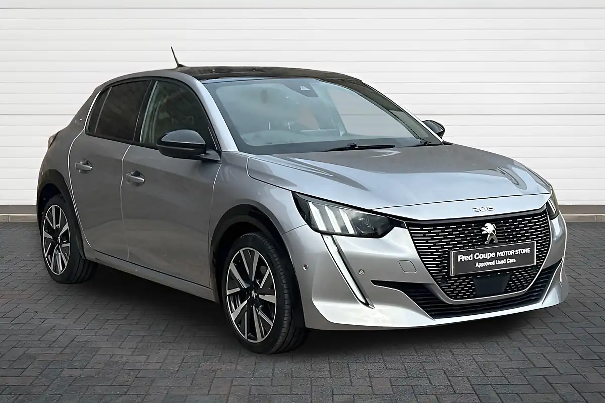 Used 2022 Peugeot 208 GT Grey - Front View