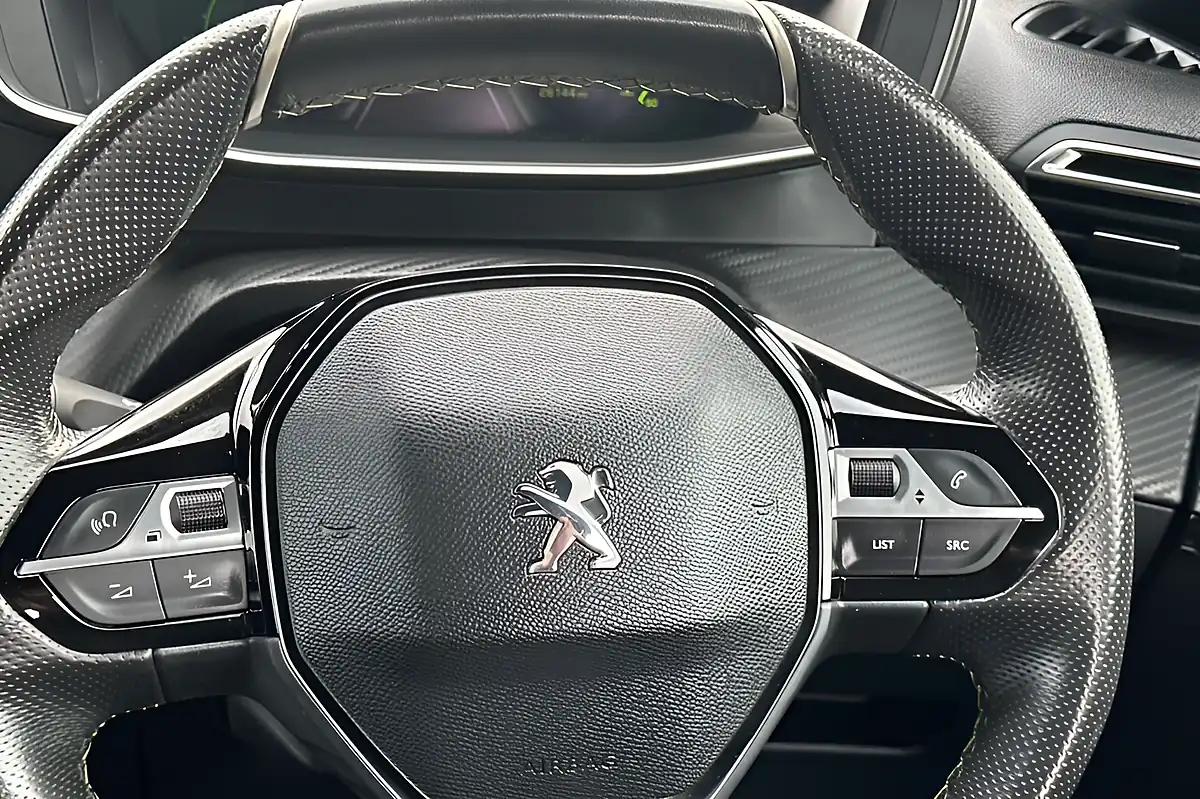 Used 2022 Peugeot 208 GT Grey - Interior and Exterior details 13