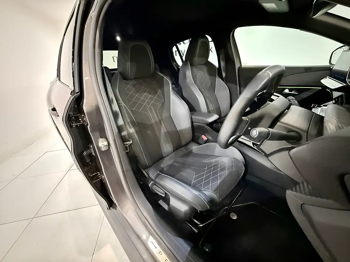 Used 2022 Peugeot 208 GT Premium Cumulus Grey - Interior and Exterior details 19