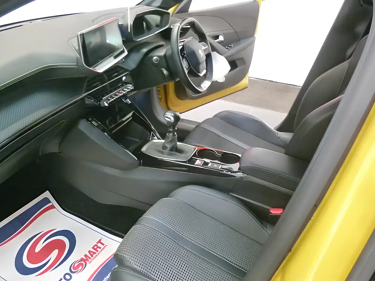 Used 2022 Peugeot 208 GT Yellow - Interior and Exterior details 14