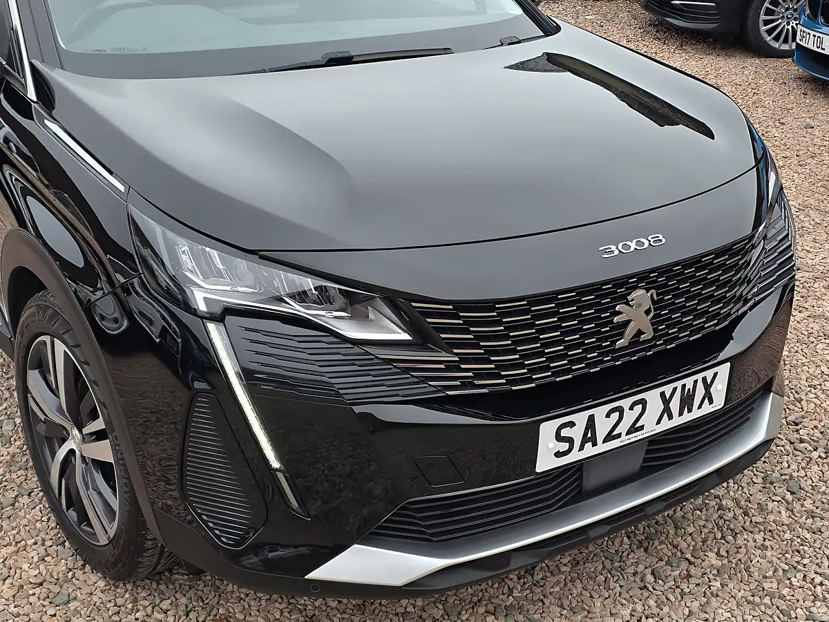 Used 2022 Peugeot 3008 Allure Nera Black Metallic - Interior and Exterior details 2