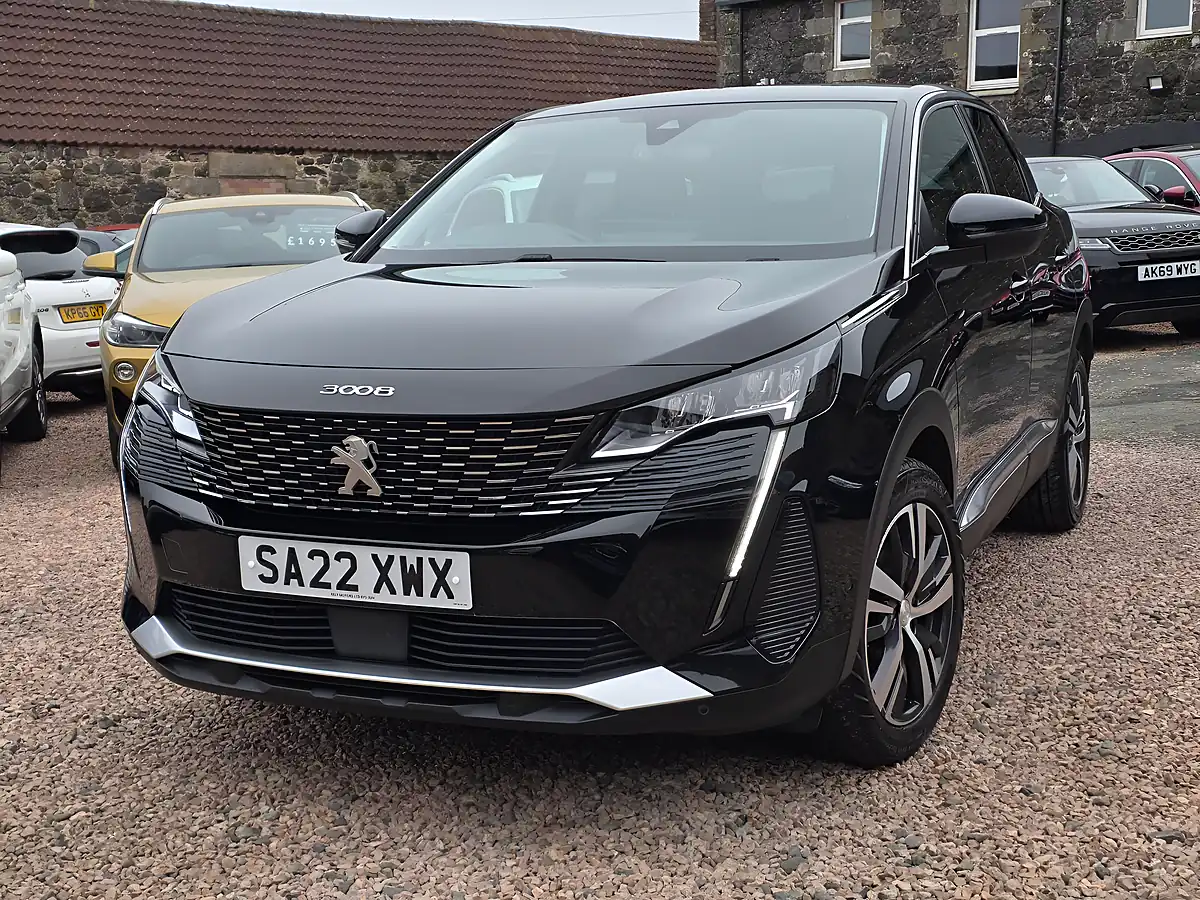 Used 2022 Peugeot 3008 Allure Nera Black Metallic - Interior and Exterior details 4