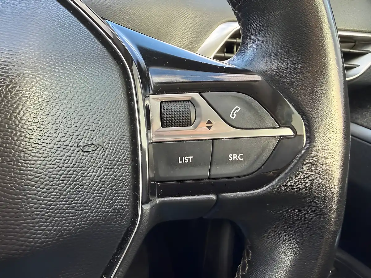 Used 2022 Peugeot 3008 Allure Premium + Blue - Interior and Exterior details 14