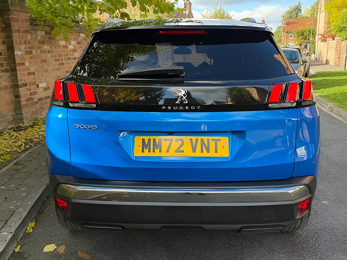 Used 2022 Peugeot 3008 Allure Premium + Blue - Interior and Exterior details 19